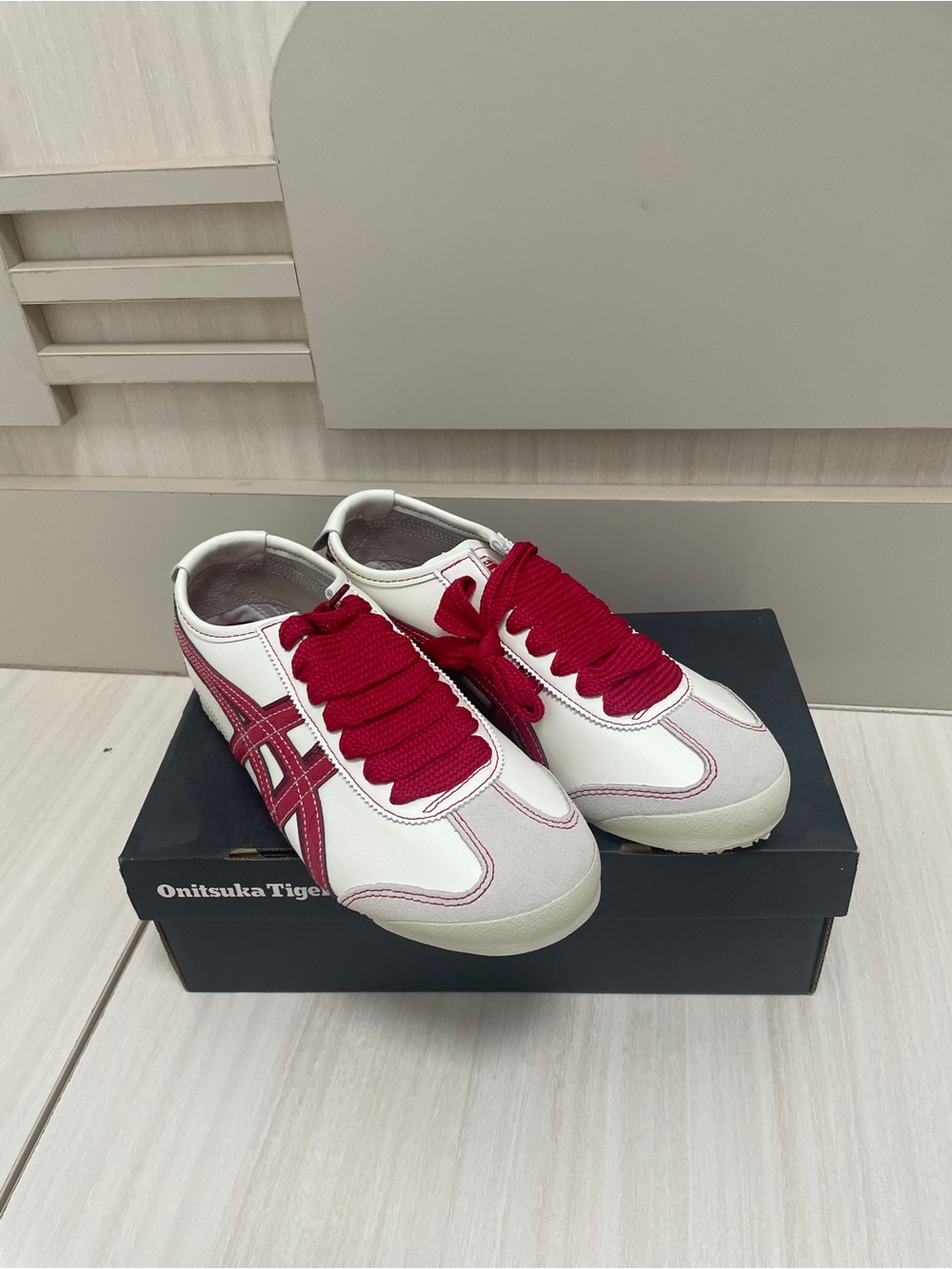 Onitsuka Tiger by Asics Sneakers - Picture 5 of 7